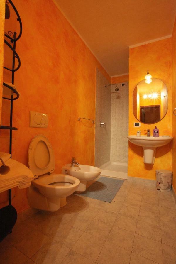 Triple Room Private External Bathroom,853492817:JPEG
